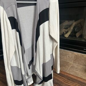 Torrid Super Cozy Asymmetrical Gray and Black Striped Cardigan XL.